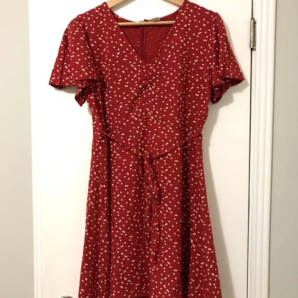 Simons, Twik, L, Red and White Polkadot Ruffled Sleeves V Neck Dress - Picture 2 of 2
